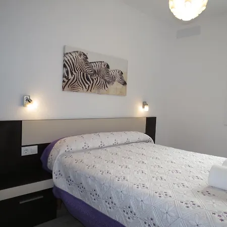 Con Piscina Y Diversion Ria De Vigo 빌라 빌라보아